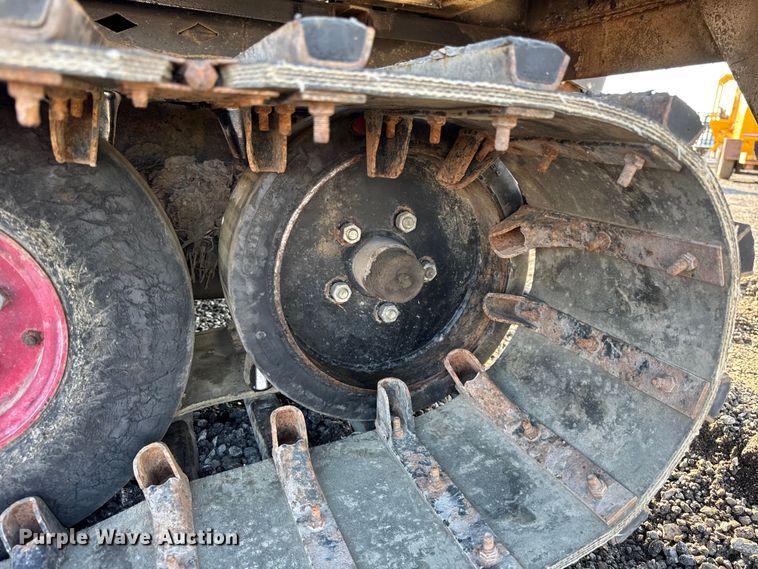 image for item ER0220 VMC Right Track RT01-DD mini digger derrick