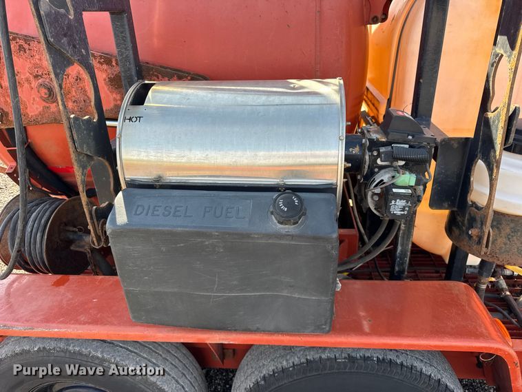 image for item ER0221 2017 Ditch Witch FX30 vacuum excavator