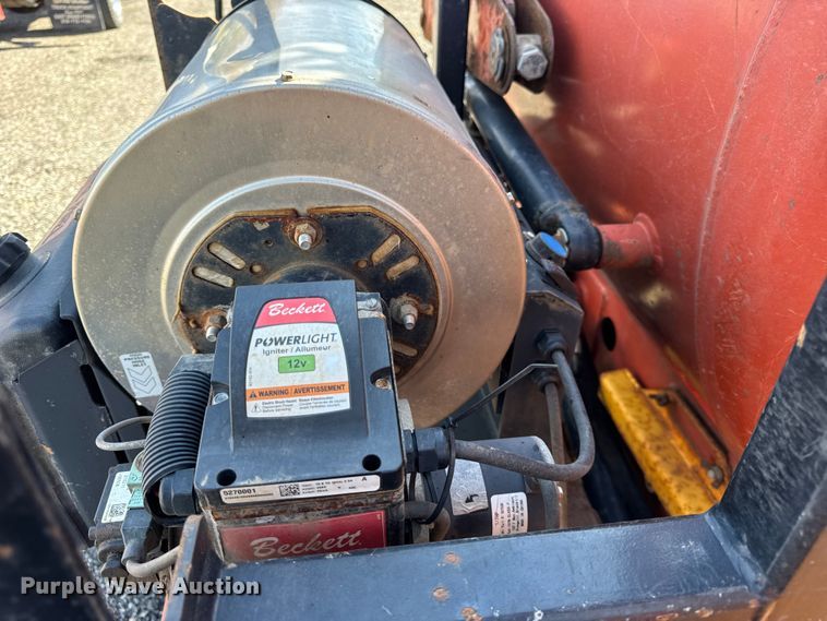 image for item ER0221 2017 Ditch Witch FX30 vacuum excavator