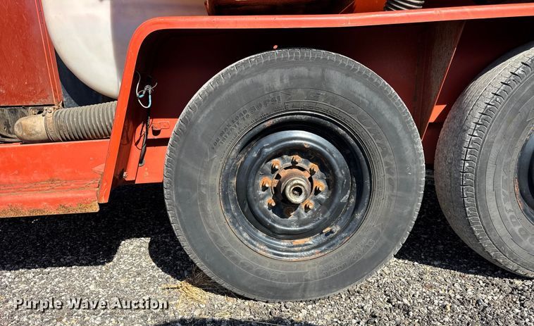 image for item ER0221 2017 Ditch Witch FX30 vacuum excavator