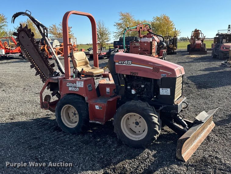 image for item ER0222 2014 Ditch Witch RT45 trencher