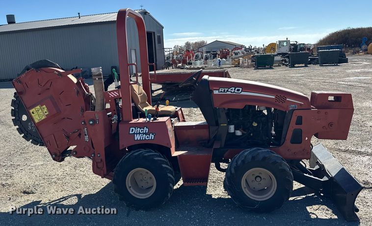 image for item ER0224 2006 Ditch Witch RT40 trencher