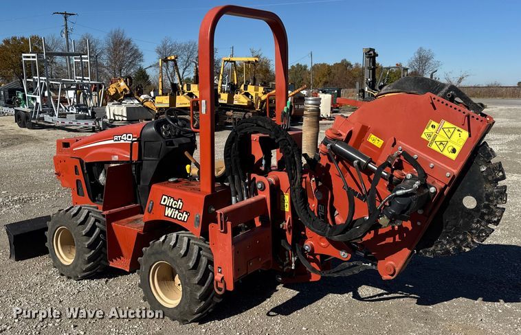 image for item ER0224 2006 Ditch Witch RT40 trencher