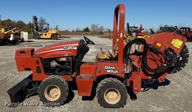 image for item ER0224 2006 Ditch Witch RT40 trencher