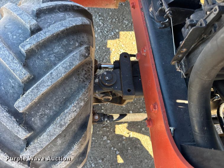 image for item ER0224 2006 Ditch Witch RT40 trencher