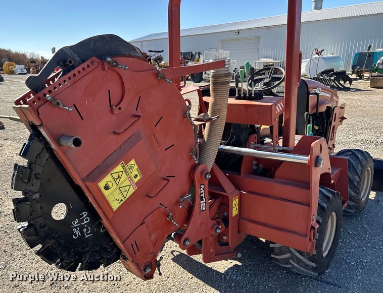 image for item ER0224 2006 Ditch Witch RT40 trencher