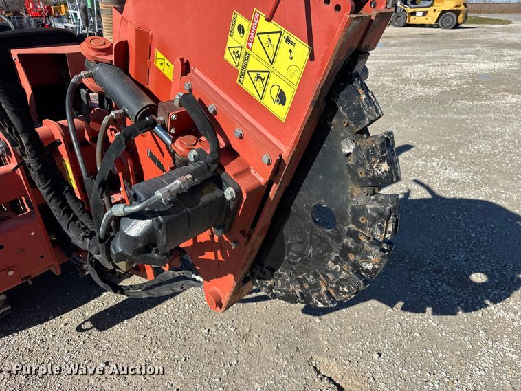 image for item ER0224 2006 Ditch Witch RT40 trencher