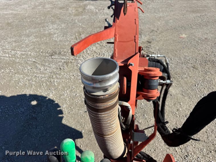 image for item ER0224 2006 Ditch Witch RT40 trencher