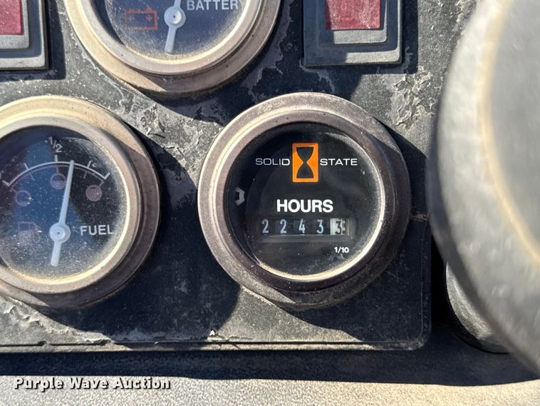 image for item ER0224 2006 Ditch Witch RT40 trencher