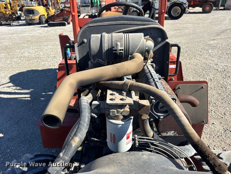 image for item ER0224 2006 Ditch Witch RT40 trencher