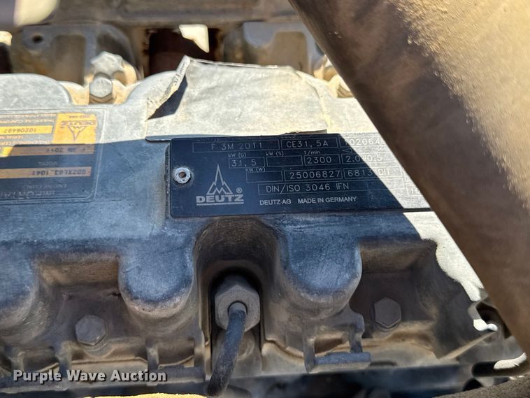 image for item ER0224 2006 Ditch Witch RT40 trencher