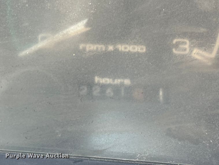 image for item ER0225 1989 Case 760 vibratory cable plow