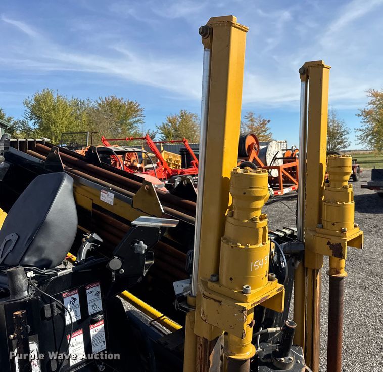 image for item ER0226 2016 Vermeer D23X30III directional boring unit