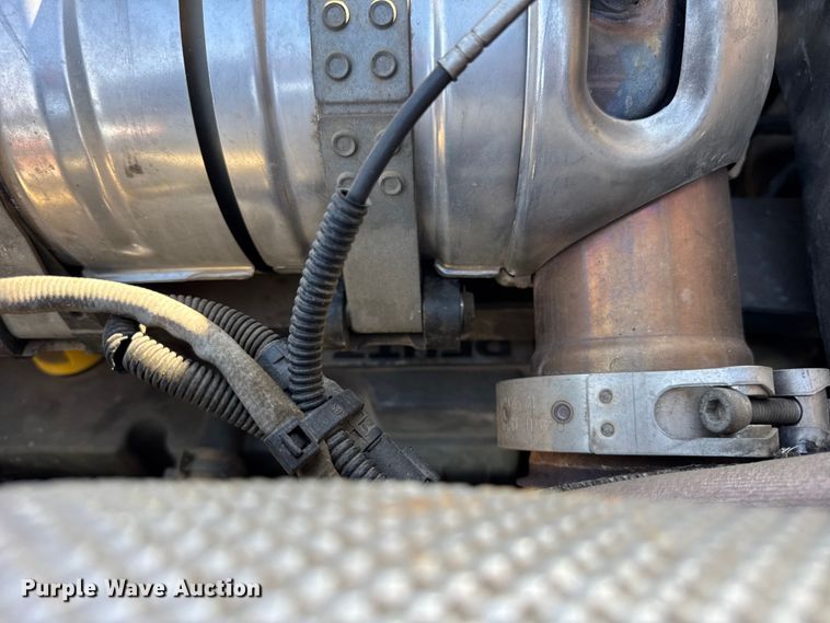 image for item ER0226 2016 Vermeer D23X30III directional boring unit