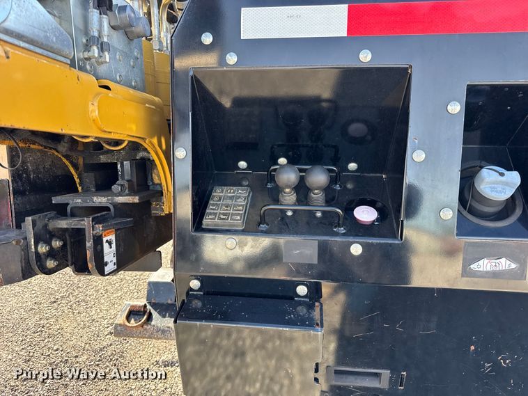 image for item ER0226 2016 Vermeer D23X30III directional boring unit