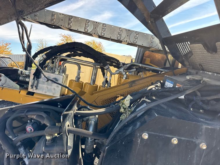 image for item ER0226 2016 Vermeer D23X30III directional boring unit