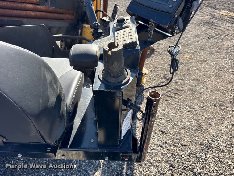 image for item ER0226 2016 Vermeer D23X30III directional boring unit