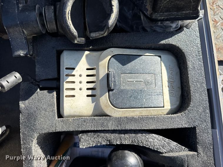 image for item ER0226 2016 Vermeer D23X30III directional boring unit