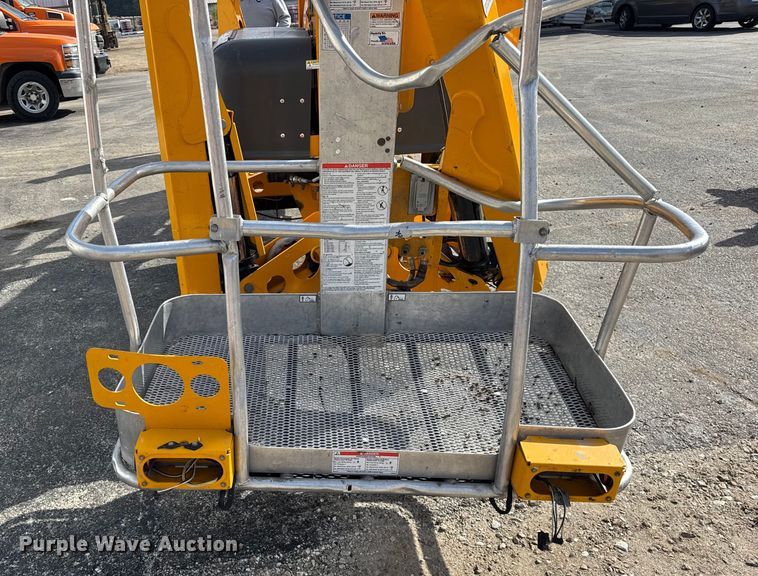 image for item ER0229 2023 Haulotte 4527A boom lift