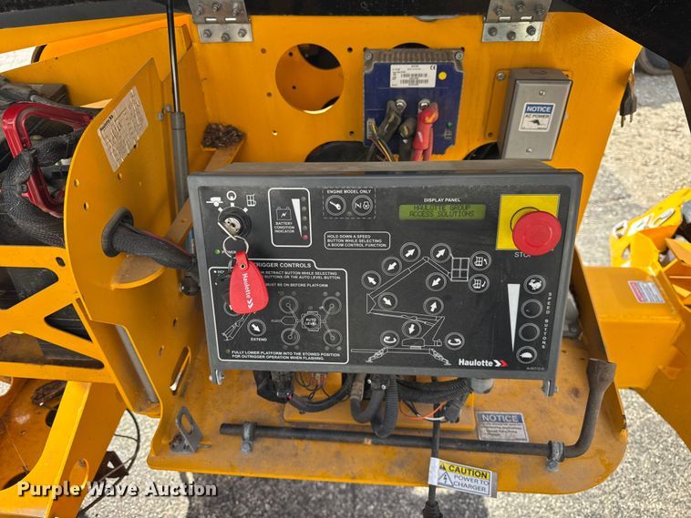 image for item ER0229 2023 Haulotte 4527A boom lift