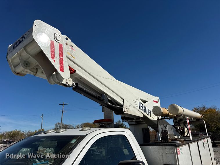 image for item ER0234 2016 RAM 5500 bucket truck