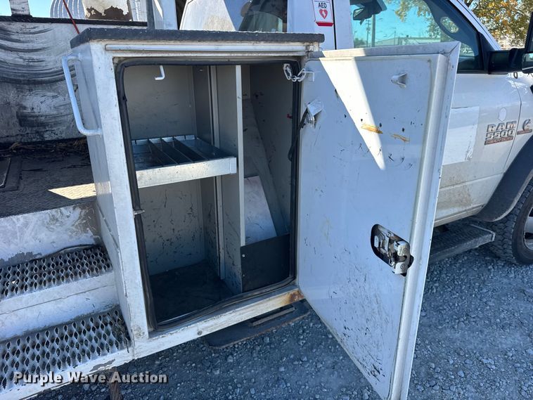 image for item ER0234 2016 RAM 5500 bucket truck