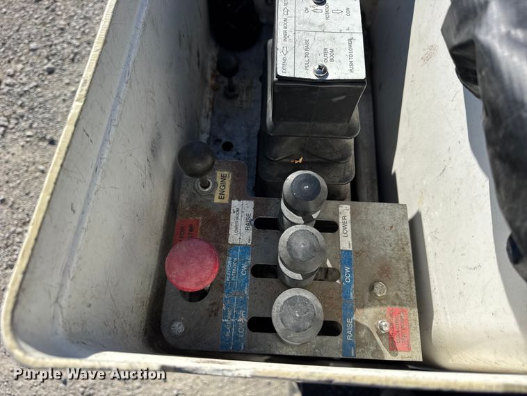 image for item ER0234 2016 RAM 5500 bucket truck