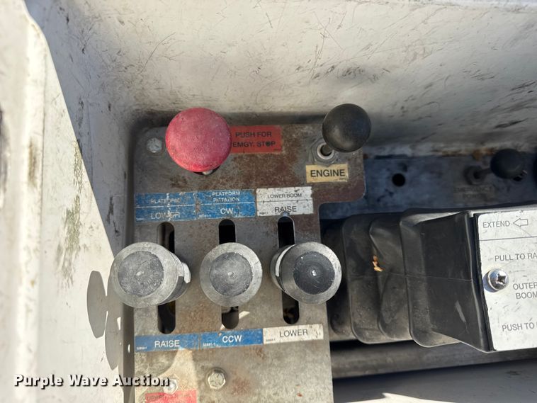 image for item ER0234 2016 RAM 5500 bucket truck