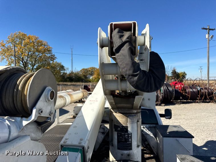 image for item ER0234 2016 RAM 5500 bucket truck