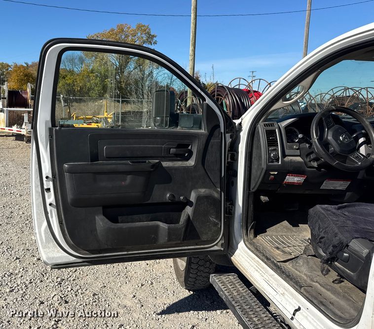 image for item ER0234 2016 RAM 5500 bucket truck