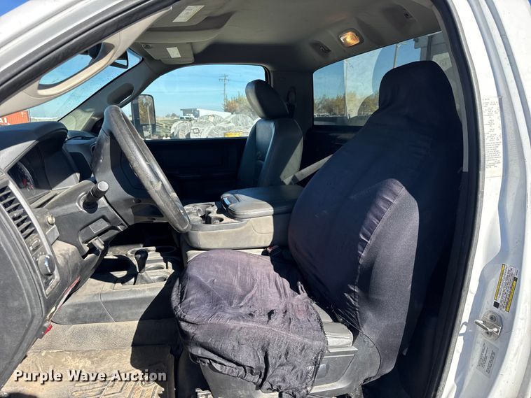 image for item ER0234 2016 RAM 5500 bucket truck