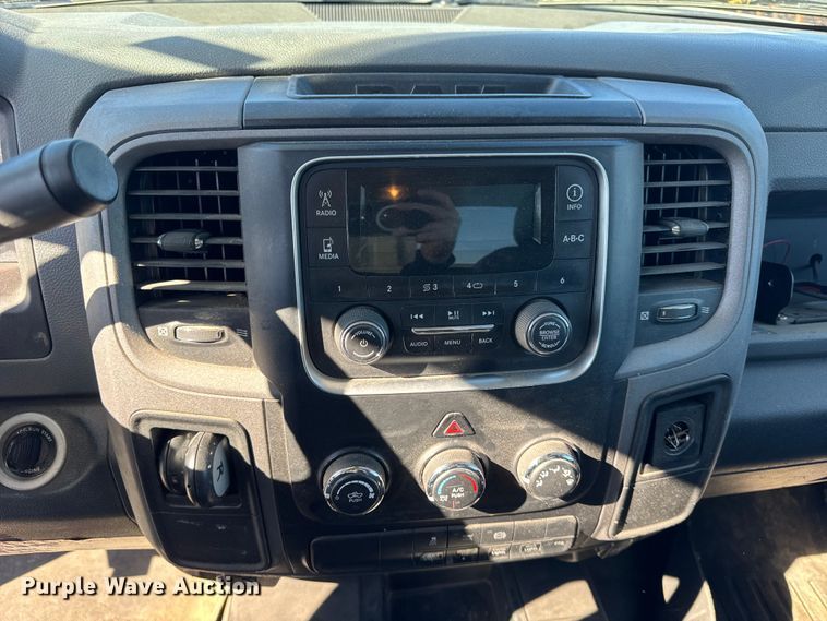 image for item ER0234 2016 RAM 5500 bucket truck