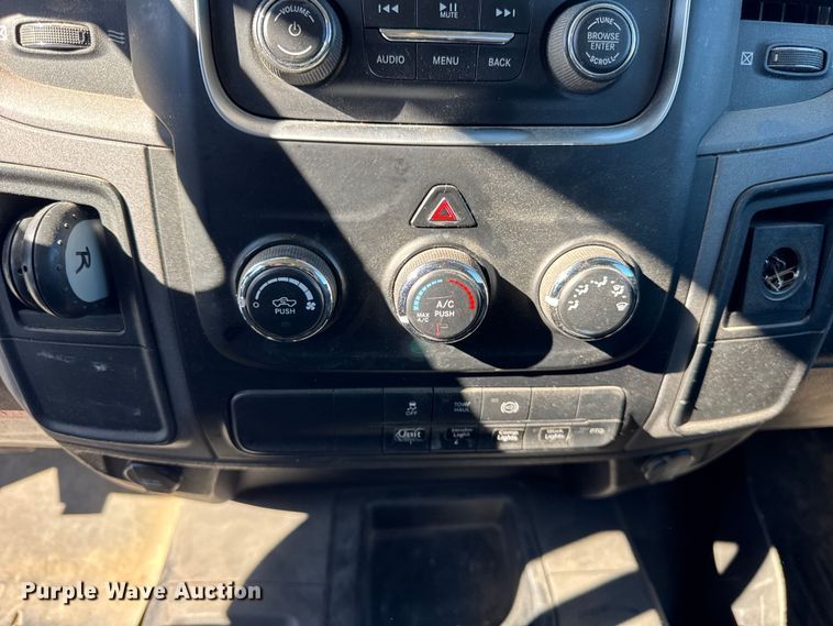 image for item ER0234 2016 RAM 5500 bucket truck