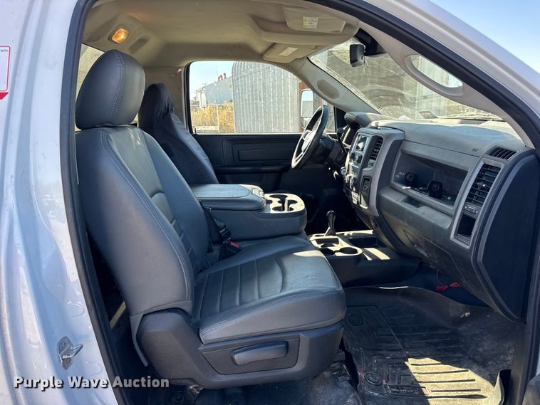 image for item ER0234 2016 RAM 5500 bucket truck