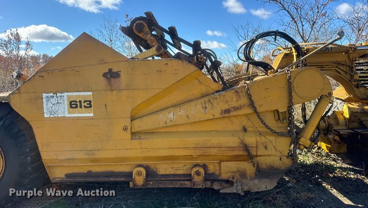image for item ER0247 Caterpillar 613 elevating scraper