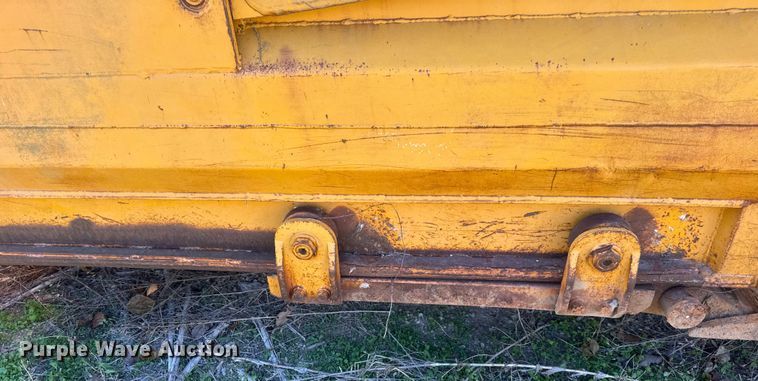 image for item ER0247 Caterpillar 613 elevating scraper