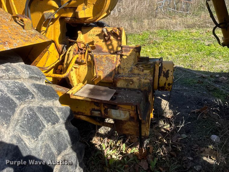 image for item ER0247 Caterpillar 613 elevating scraper