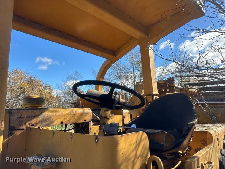 image for item ER0247 Caterpillar 613 elevating scraper