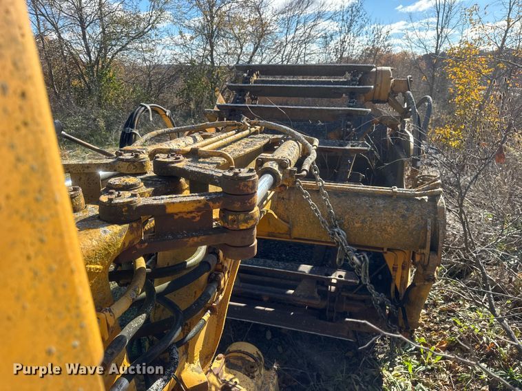 image for item ER0247 Caterpillar 613 elevating scraper