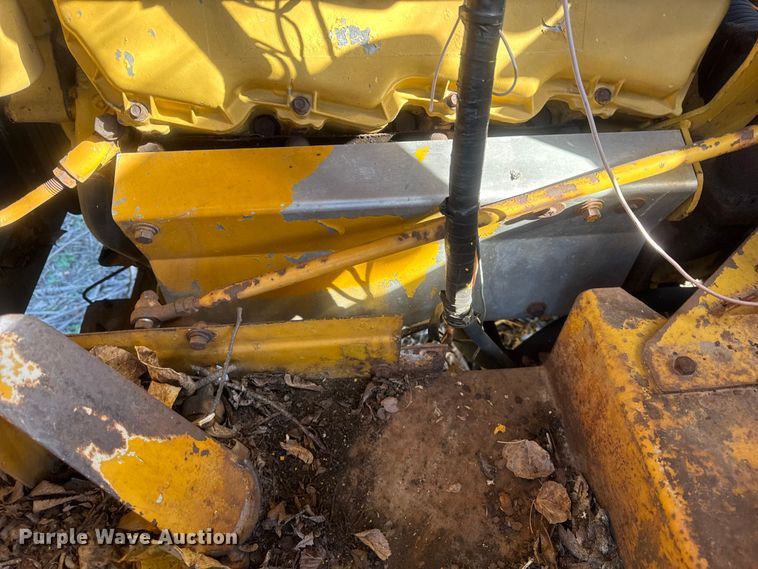 image for item ER0247 Caterpillar 613 elevating scraper