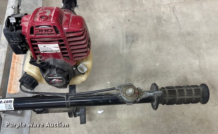 image for item ES1000 Black Beauty  vibrating screed 