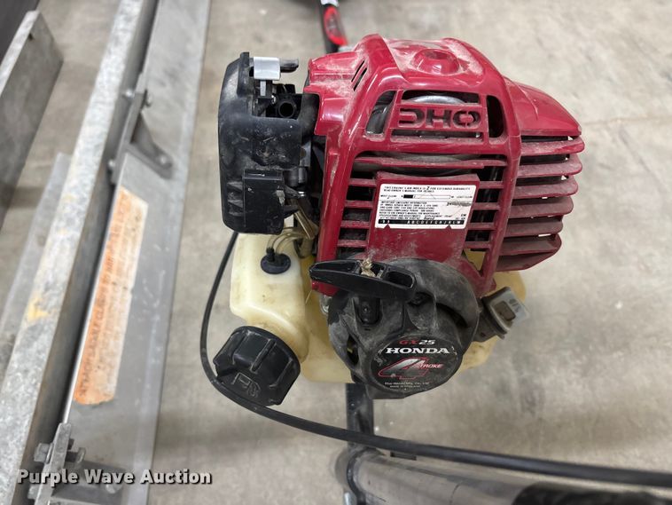 image for item ES1000 Black Beauty  vibrating screed 