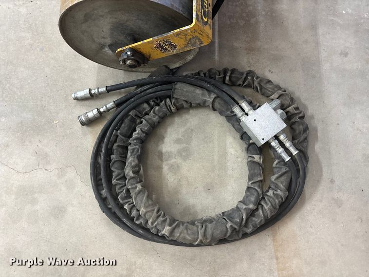 image for item ES1003 Curb roller