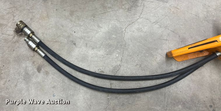 image for item ES1004 Partner K2500 hydraulic concrete saw