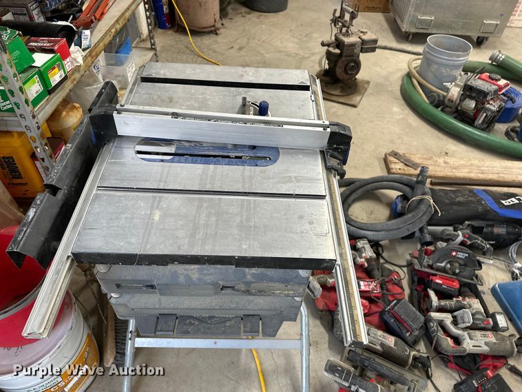 image for item ES1007 Tools