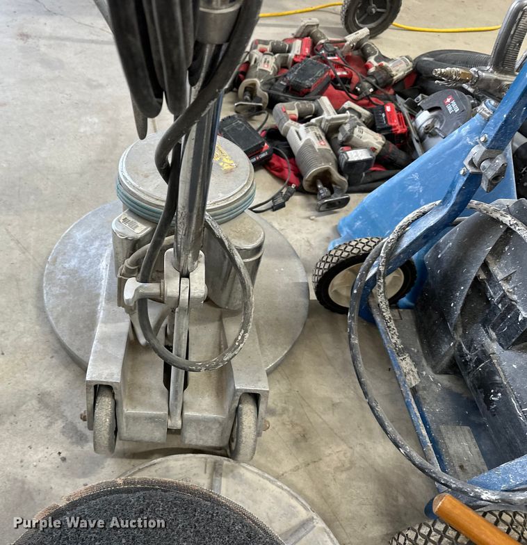 image for item ES1007 Tools