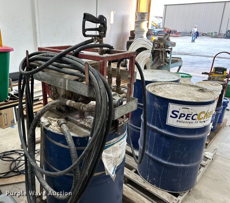 image for item ES1011 Allen Razorback curing compound power sprayer