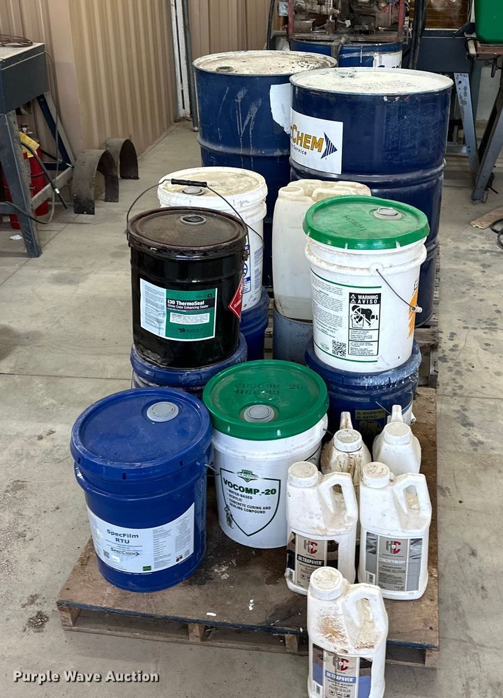 image for item ES1011 Allen Razorback curing compound power sprayer