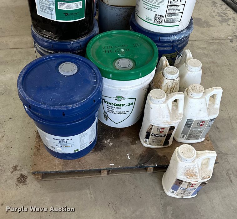 image for item ES1011 Allen Razorback curing compound power sprayer