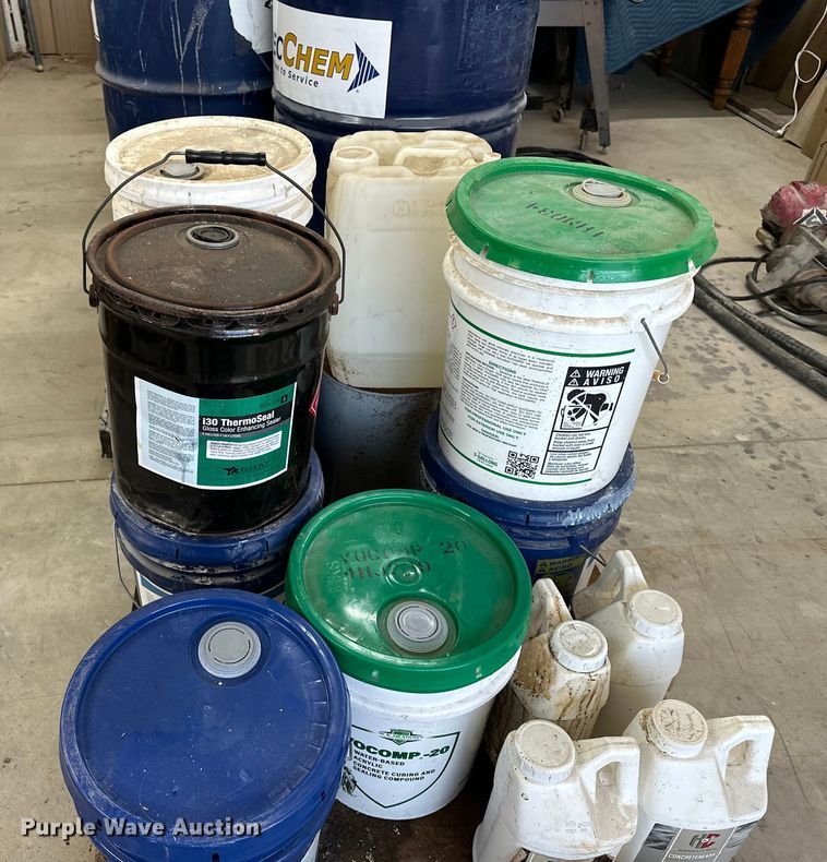 image for item ES1011 Allen Razorback curing compound power sprayer